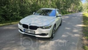 BMW 318, 2013