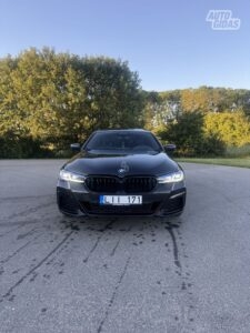 BMW 530, 2017