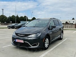 Chrysler Pacifica, 2017