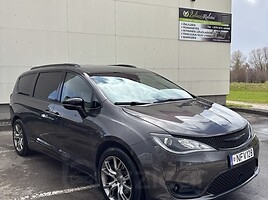 Chrysler Pacifica, 2020