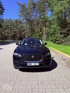 Jaguar F-Pace, 2020