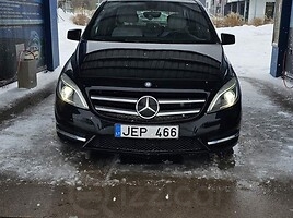 Mercedes-Benz B 180 W, 2013