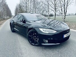 Tesla Model S, 2018