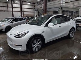 Tesla Model Y, 2023