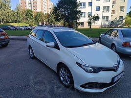 Toyota Auris II, 2016