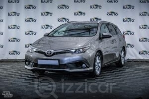 Toyota Auris, 2016