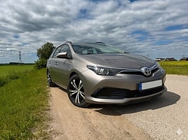 Toyota Auris, 2016
