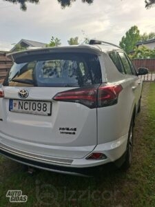 Toyota RAV4, 2017