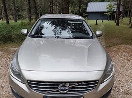 Volvo S60 II, 2015