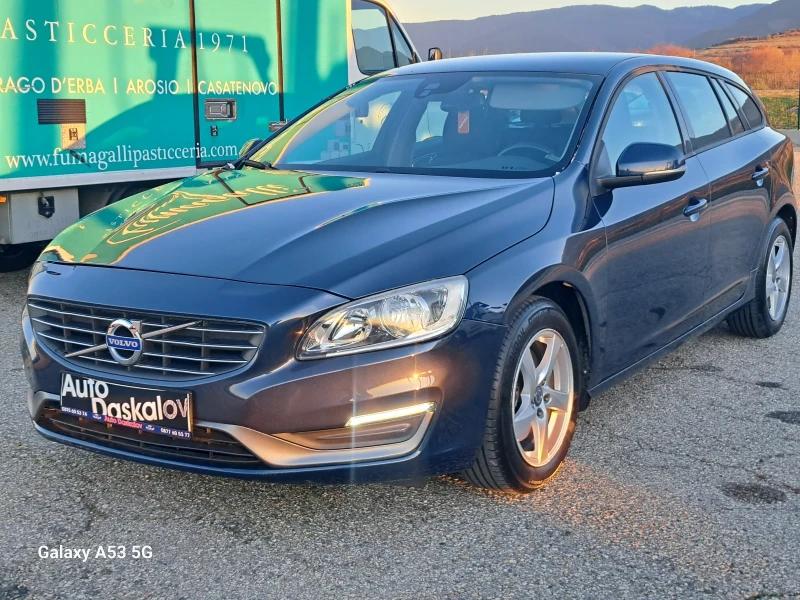 Volvo V60, 2015
