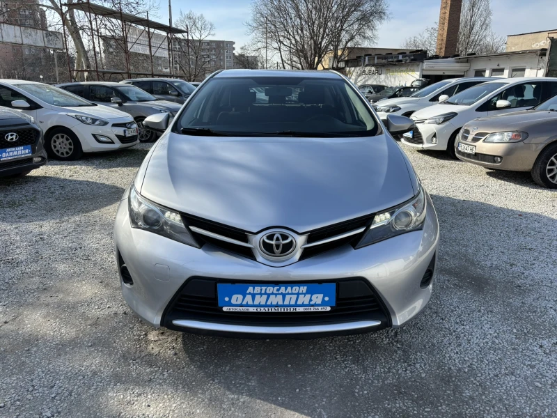 Toyota Auris, 2013