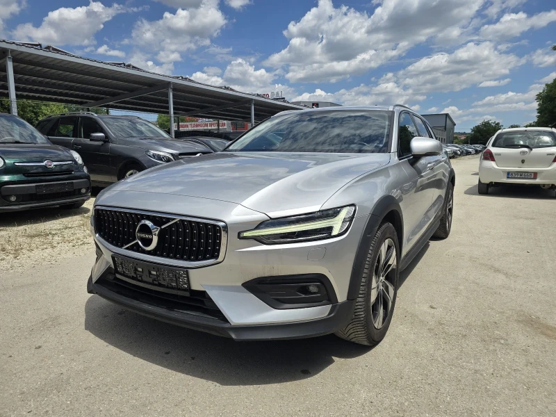 Volvo V60 Cross Country, 2019