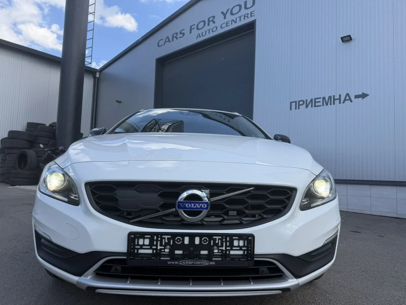 Volvo V60 Cross Country, 2017