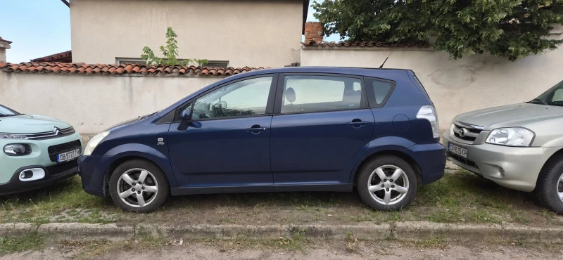 Toyota Corolla Verso, 2005