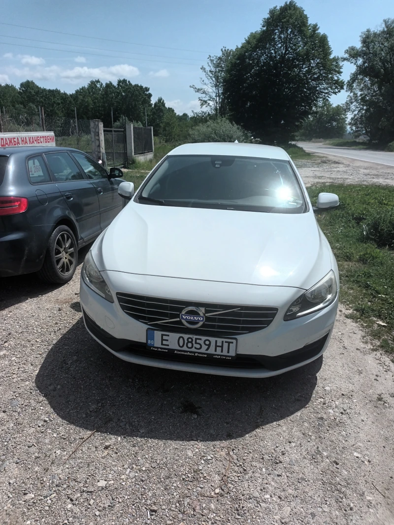 Volvo V60, 2015