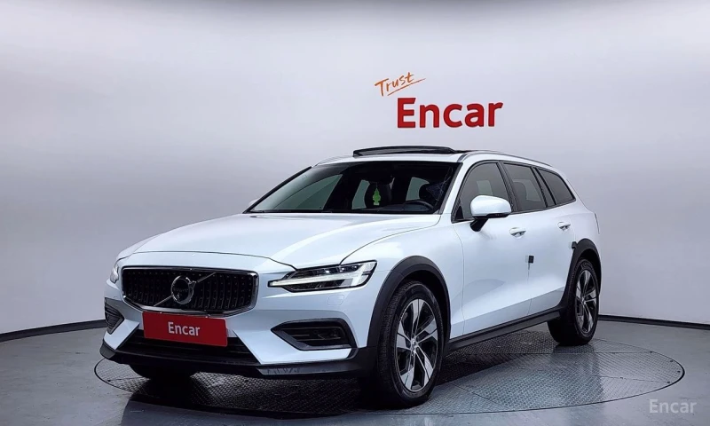 Volvo V60, 2021