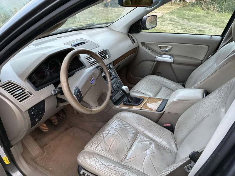 Volvo XC90, 2004