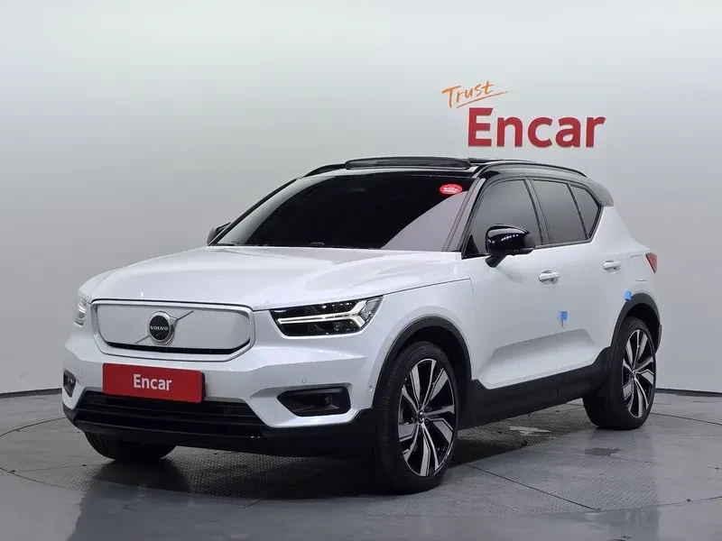 Volvo XC40, 2022